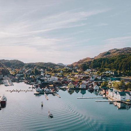 Knutholmen Hotel Kalvag Luaran gambar