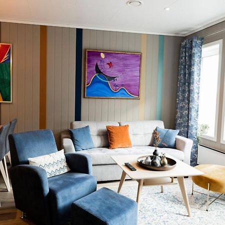 Knutholmen Hotel Kalvag Luaran gambar