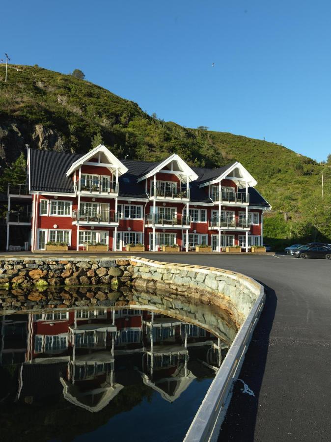 Knutholmen Hotel Kalvag Luaran gambar