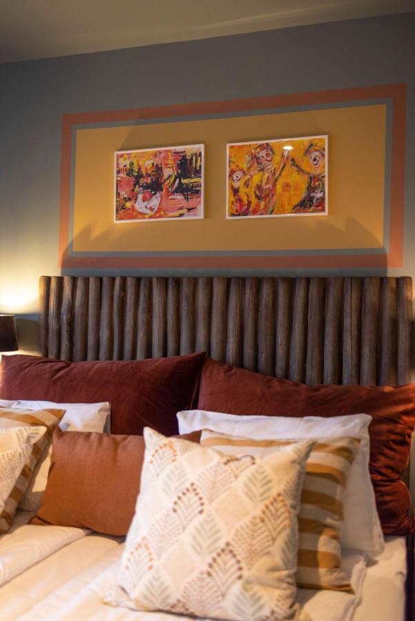 Knutholmen Hotel Kalvag Luaran gambar