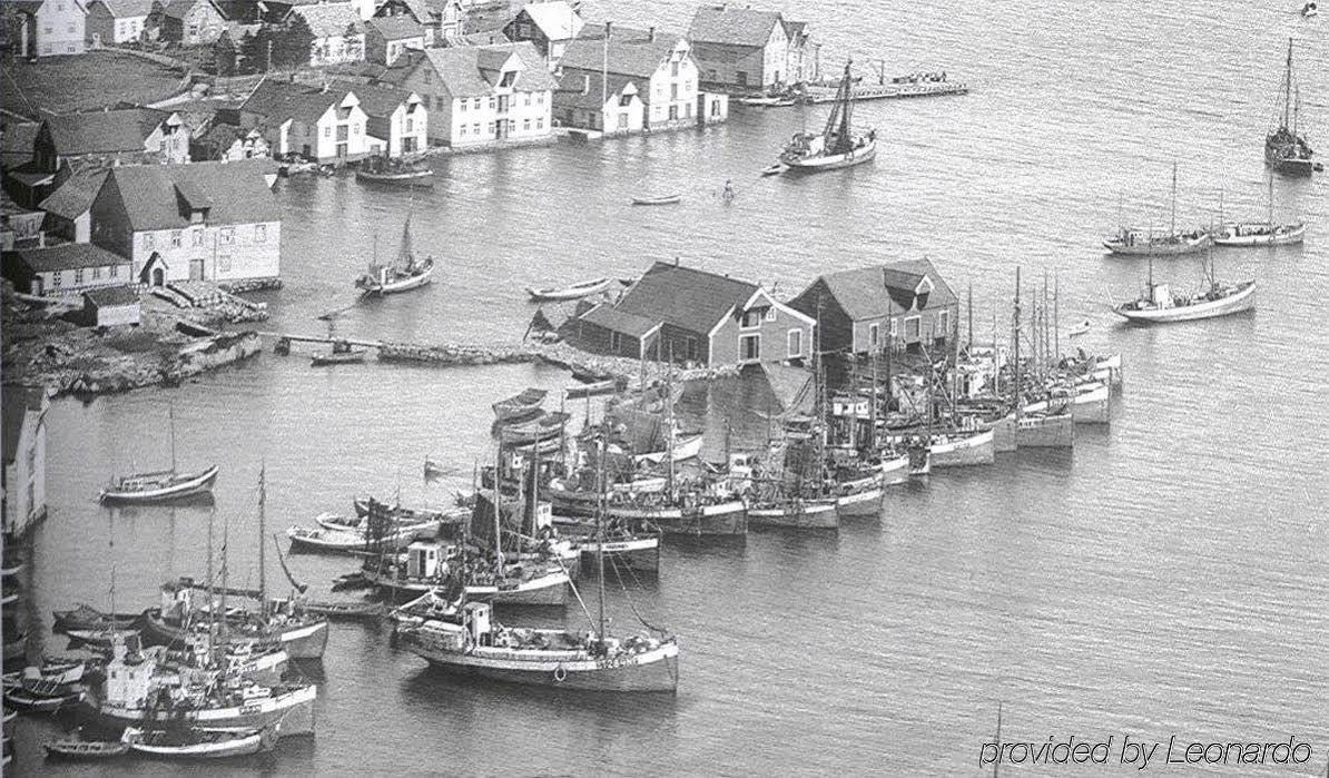 Knutholmen Hotel Kalvag Luaran gambar